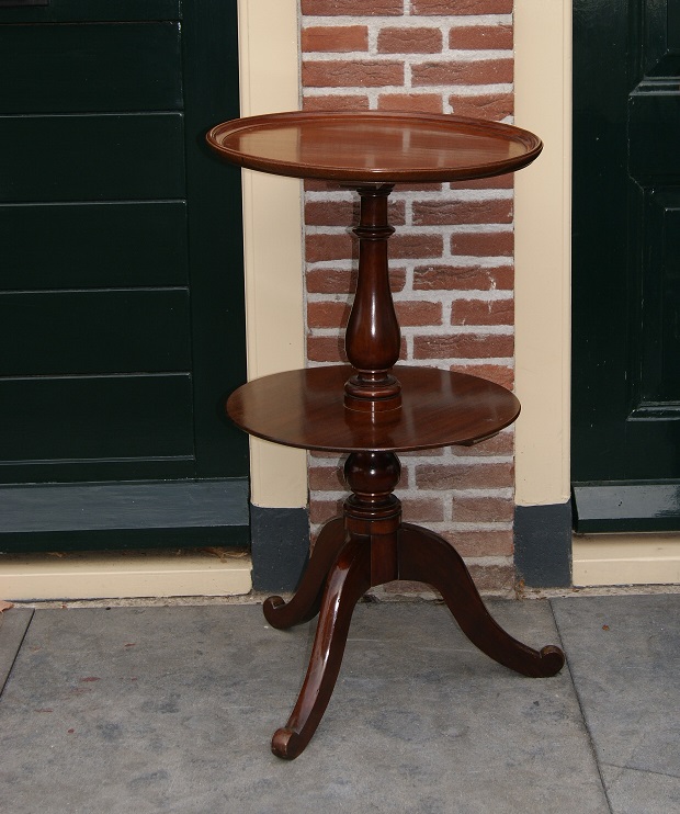 Etagere wijntafeltje